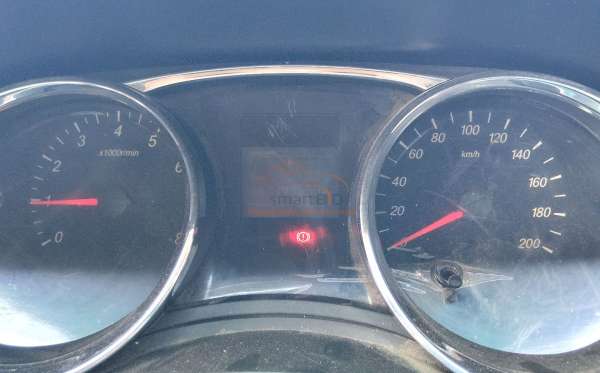 WULING CONFERO