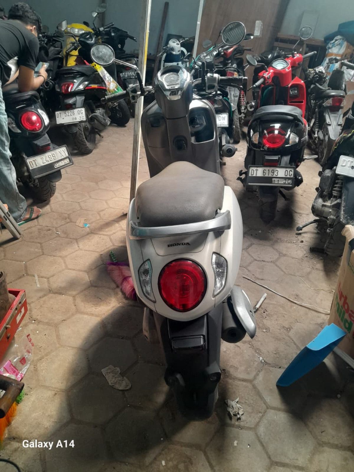 HONDA  SCOOPY