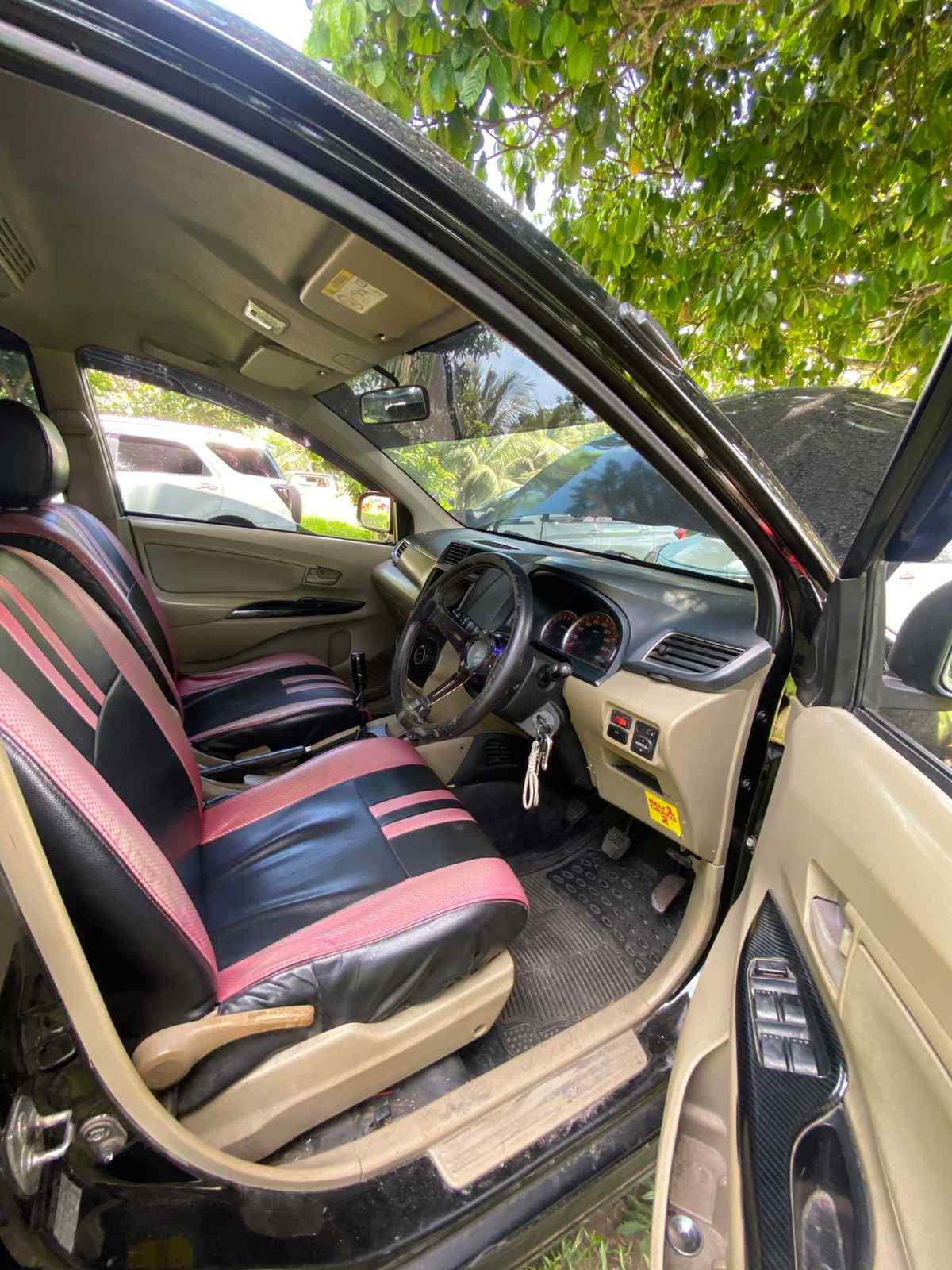 TOYOTA AVANZA  G