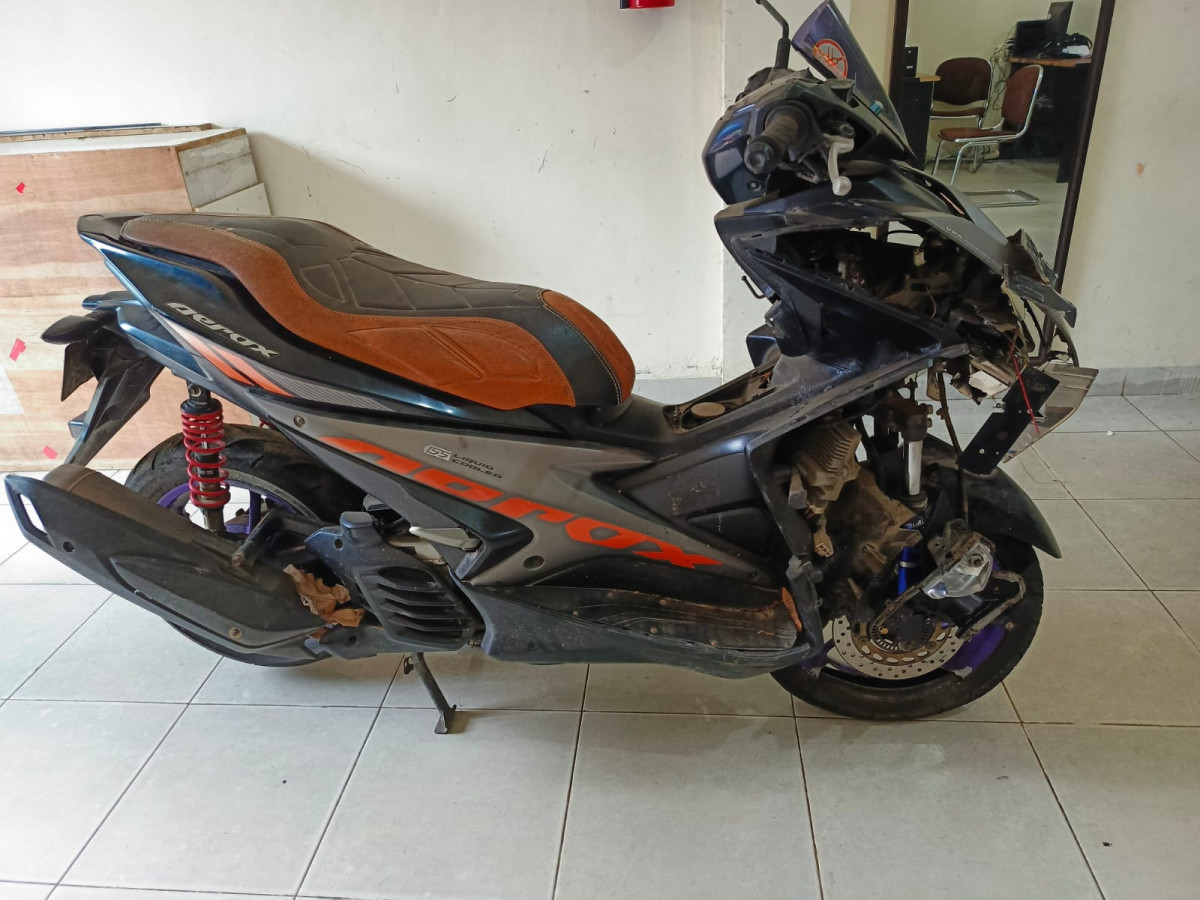 YAMAHA AEROX 155
