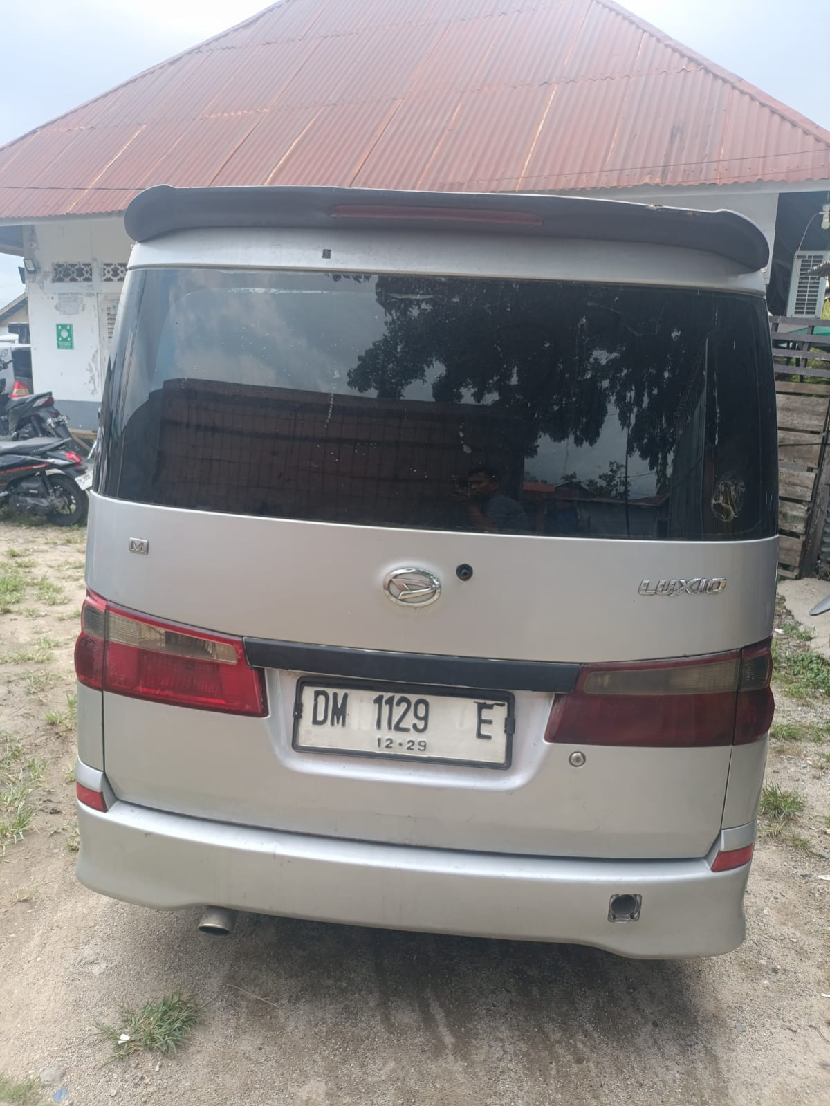 DAIHATSU LUXIO M