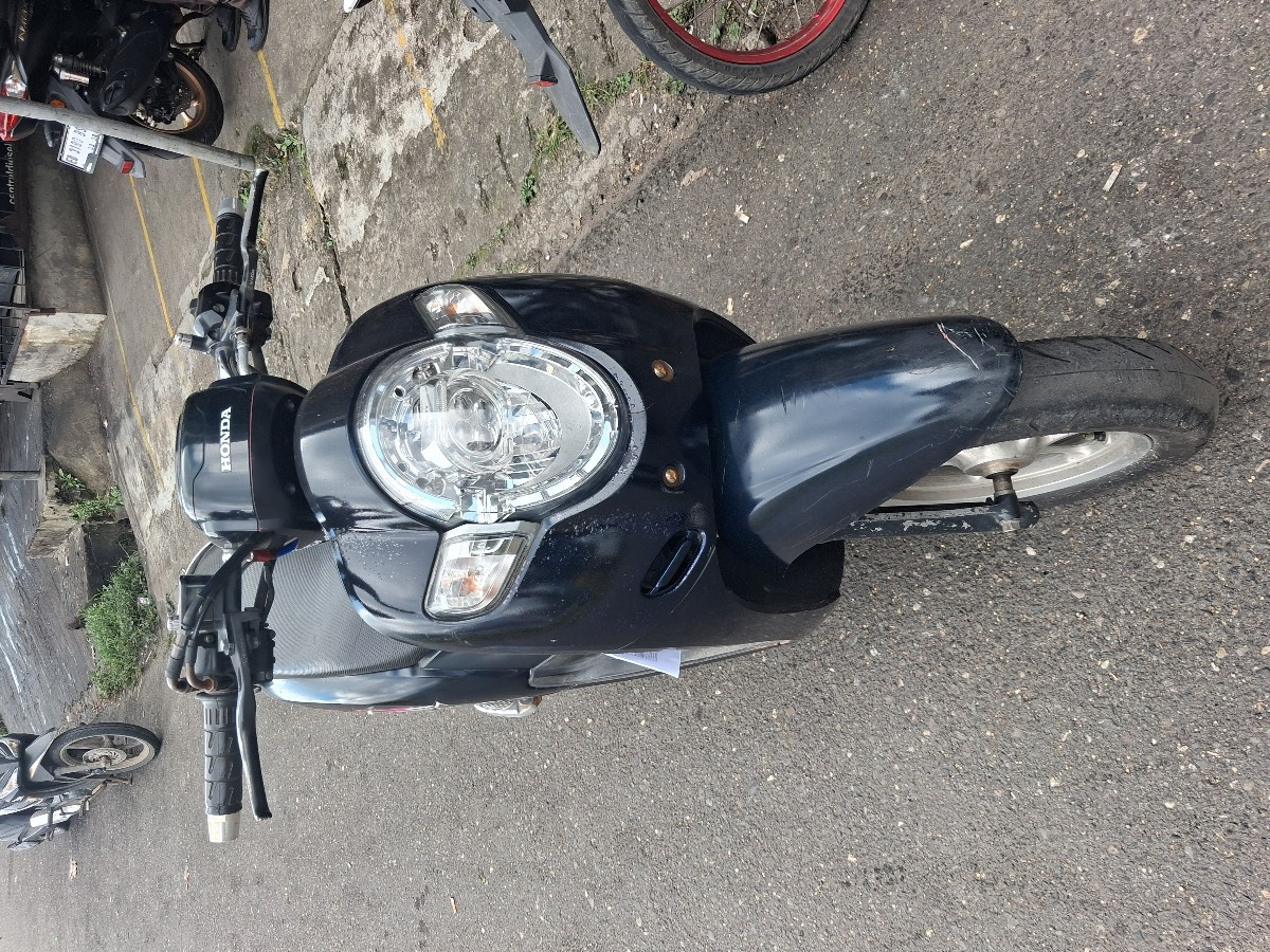 HONDA SCOOPY