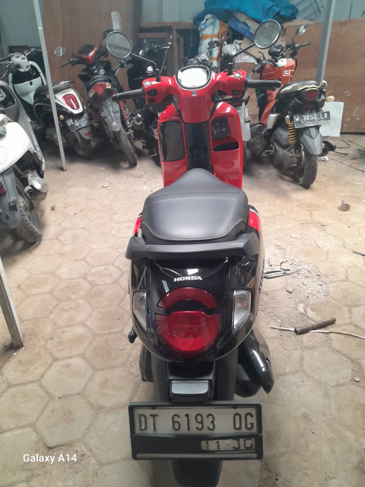 HONDA SCOOPY