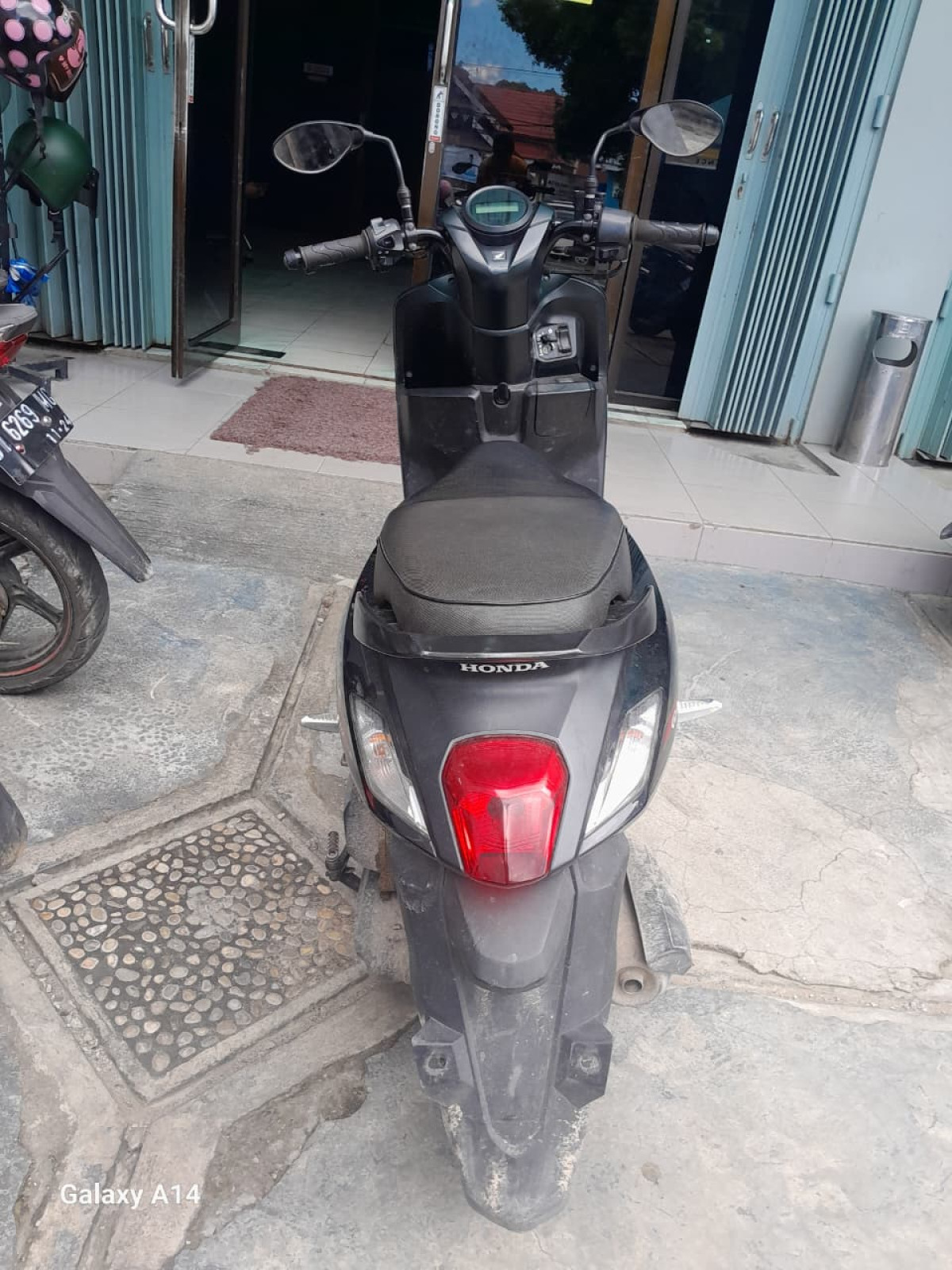 HONDA GENIO