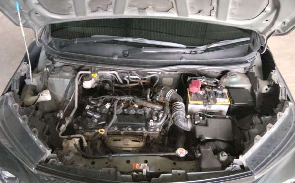 DAIHATSU XENIA R