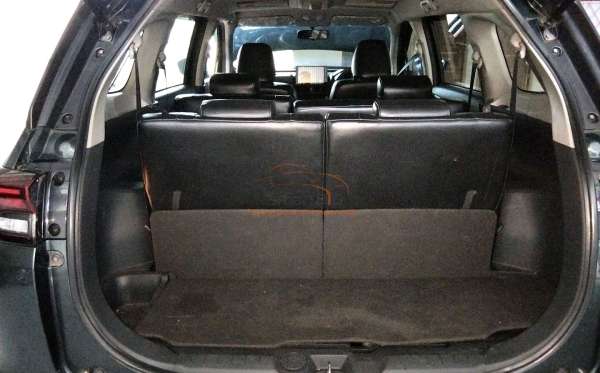 DAIHATSU XENIA R