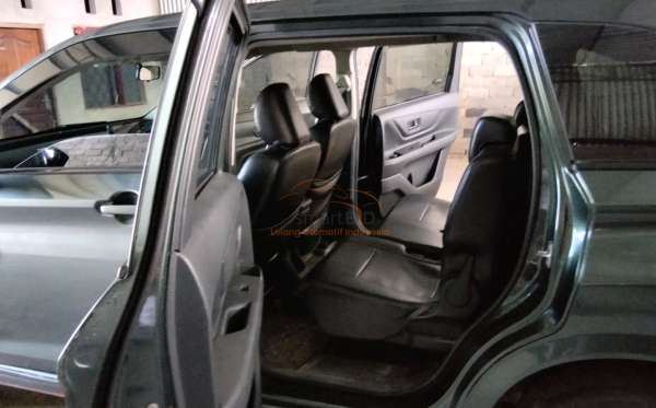 DAIHATSU XENIA R