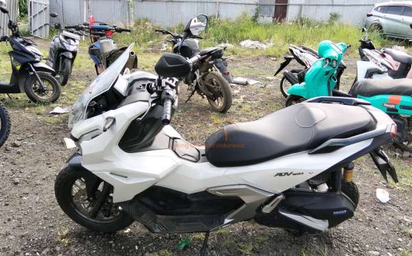 HONDA ADV 160 CBS