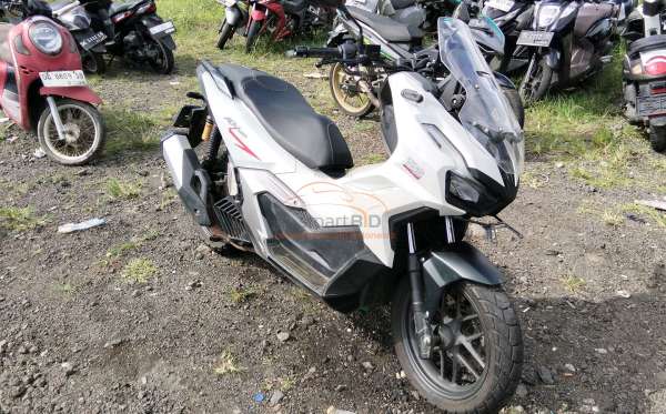 HONDA ADV 160 CBS