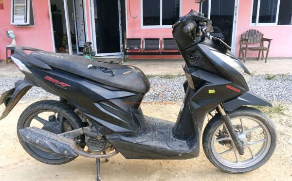 HONDA  BEAT