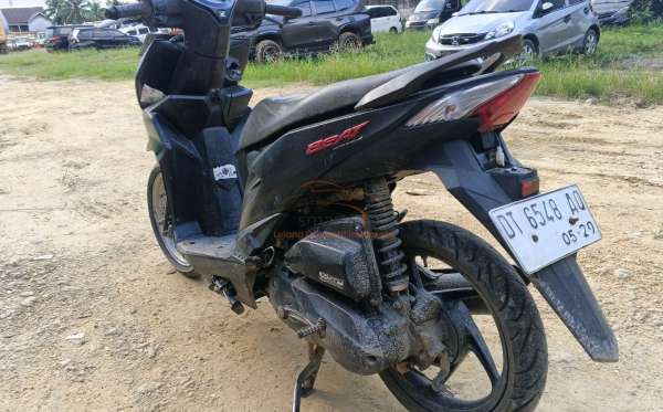 HONDA  BEAT