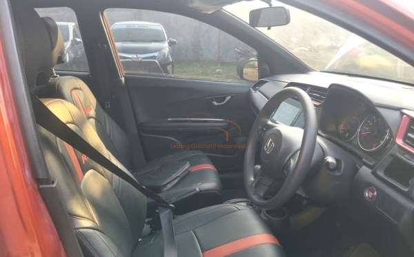 HONDA BRIO RS