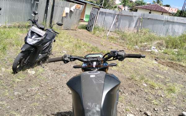 HONDA CB 150 R