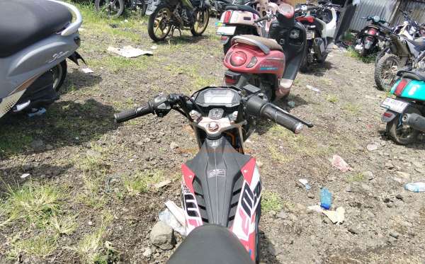 HONDA SONIC 150 R