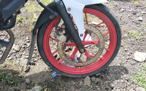 HONDA SONIC 150 R
