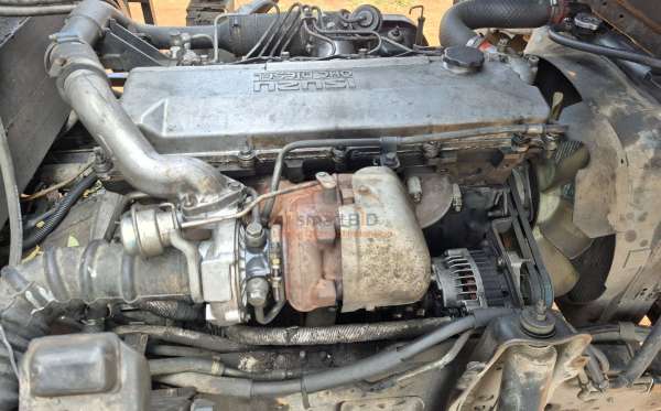 ISUZU  NMR 71 TSDL