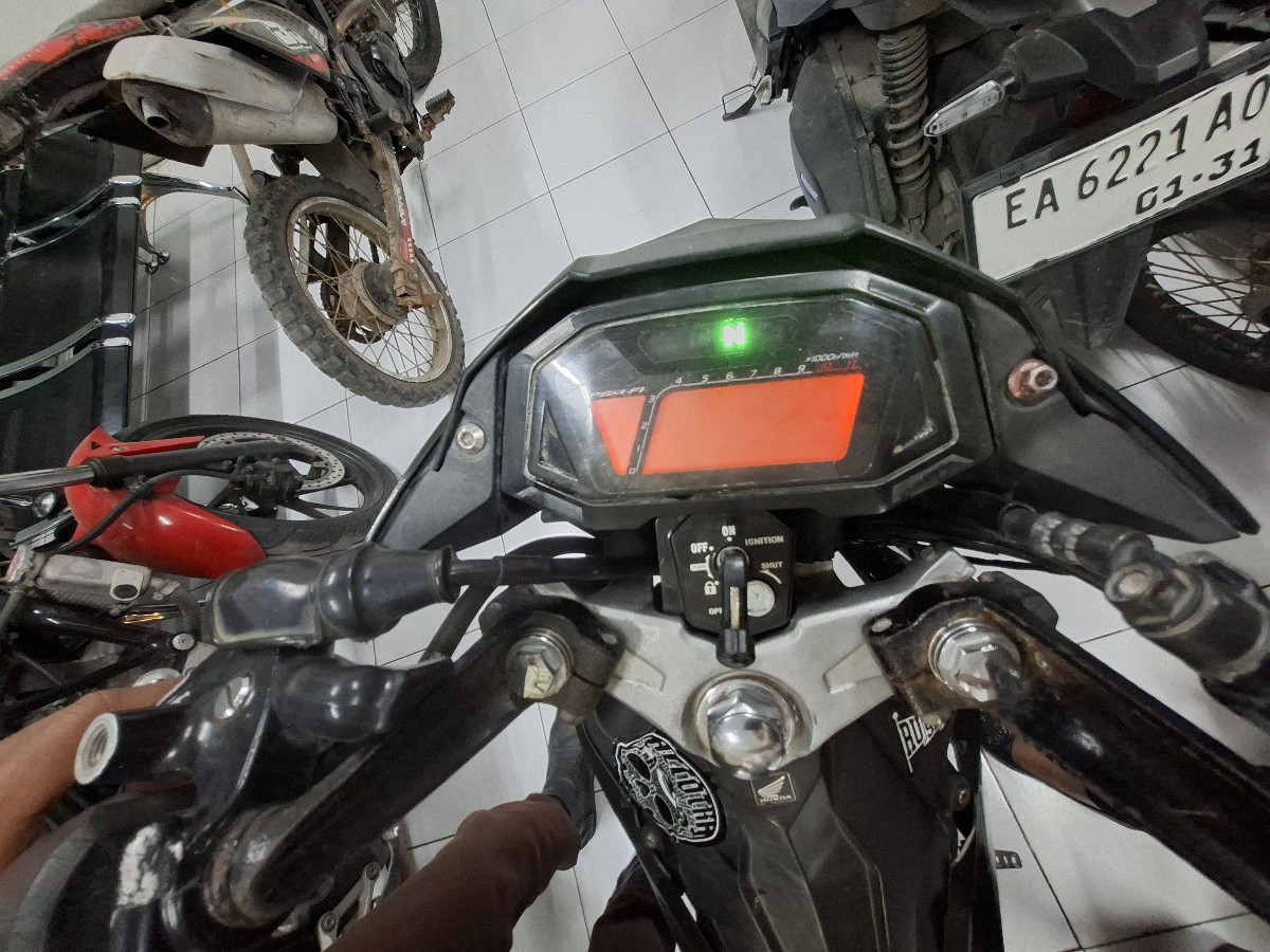 HONDA SONIC 150 R