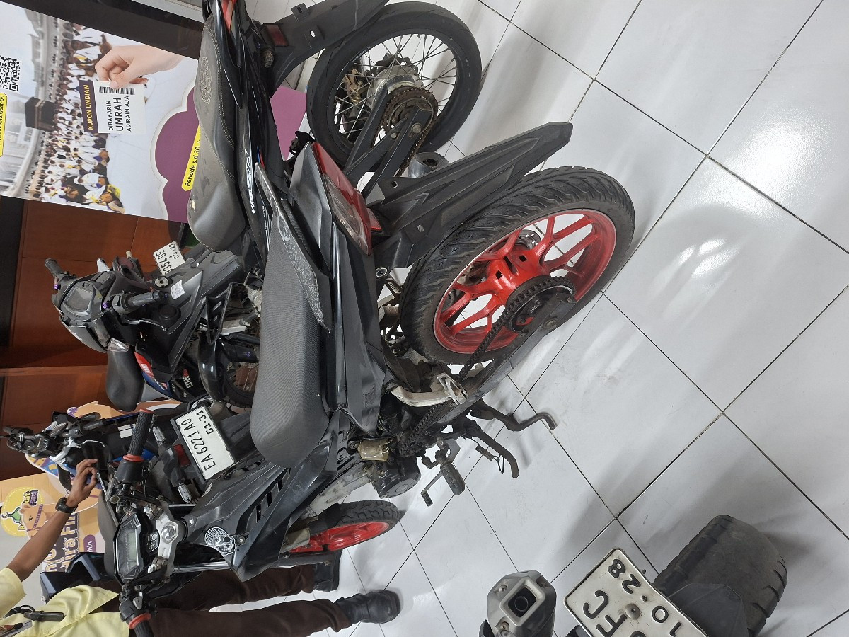 HONDA SONIC 150 R