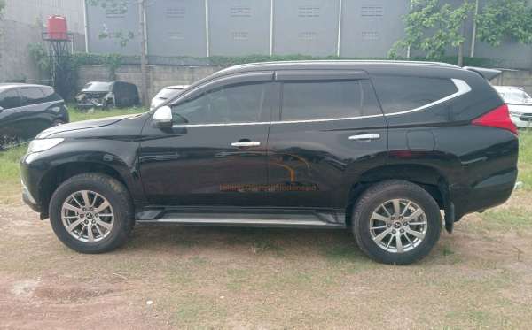 MITSUBISHI PAJERO SPORT 2.5L EXCEED (4X2)