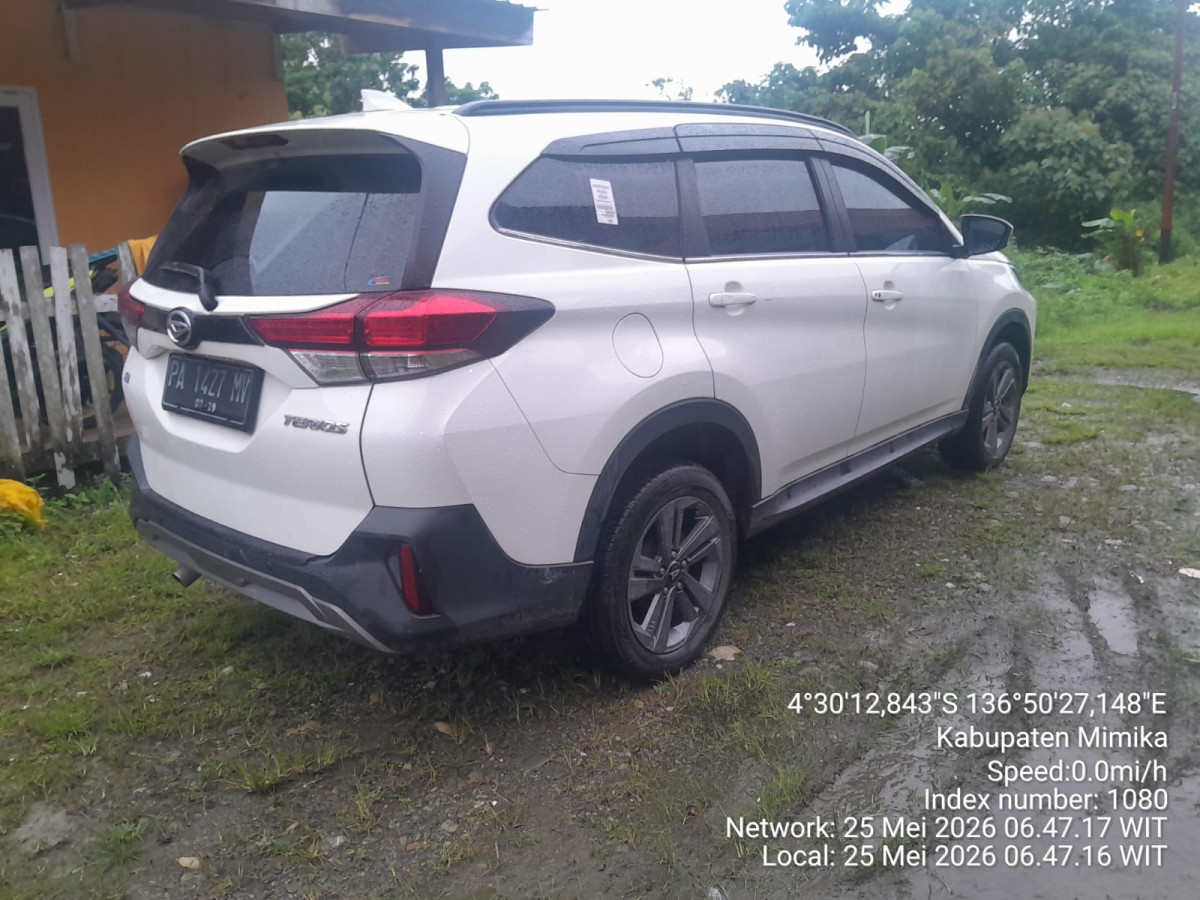DAIHATSU TERIOS  R