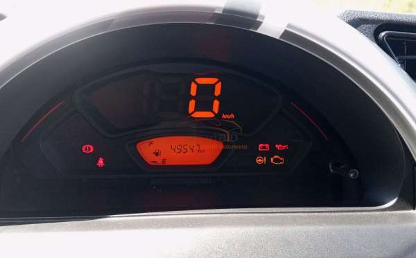 SUZUKI BU4FL (4X2) MT