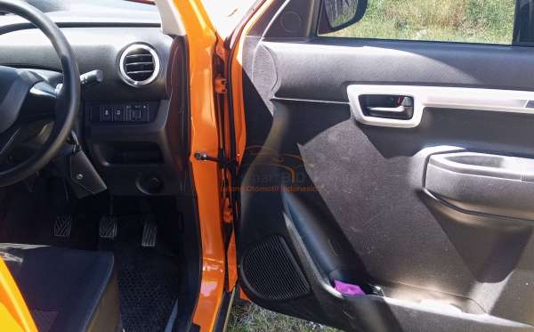 SUZUKI BU4FL (4X2) MT