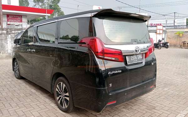 TOYOTA ALPHARD 2.5 G