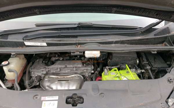 TOYOTA ALPHARD 2.5 G