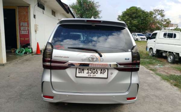 TOYOTA AVANZA