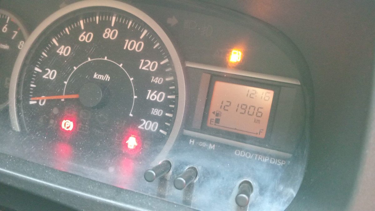 TOYOTA  CALYA  1.2 G M/T
