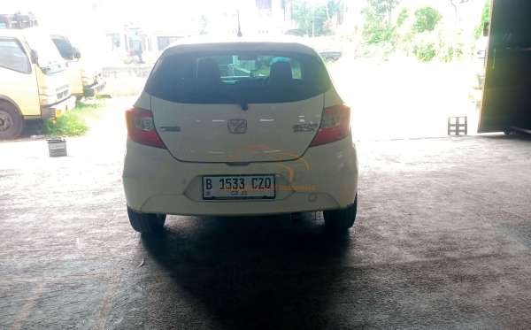 HONDA  BRIO  SATYA 1.2 E