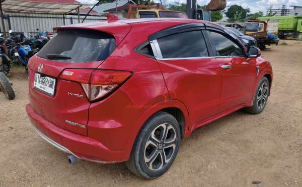 HONDA HRV 1.8 RS CVT CKD