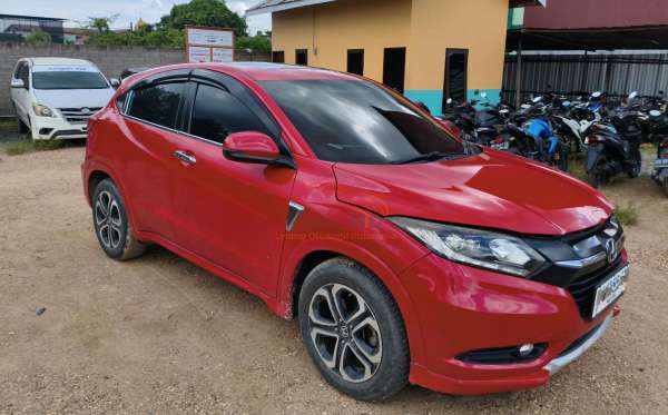 HONDA HRV 1.8 RS CVT CKD