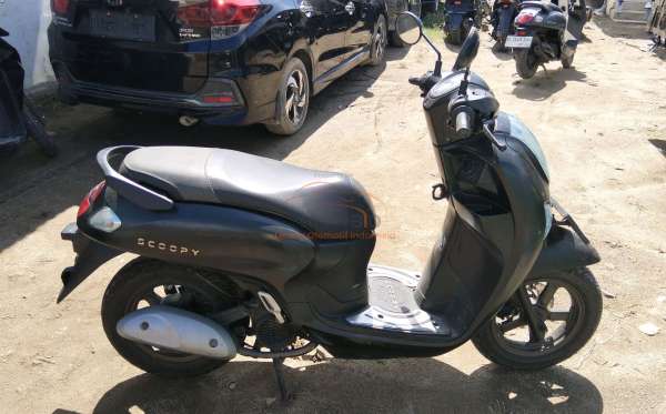 HONDA SCOOPY PRESTIGE