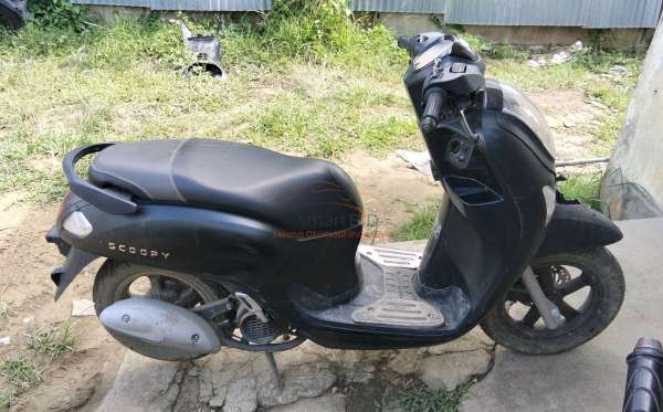 HONDA SCOOPY PRESTIGE