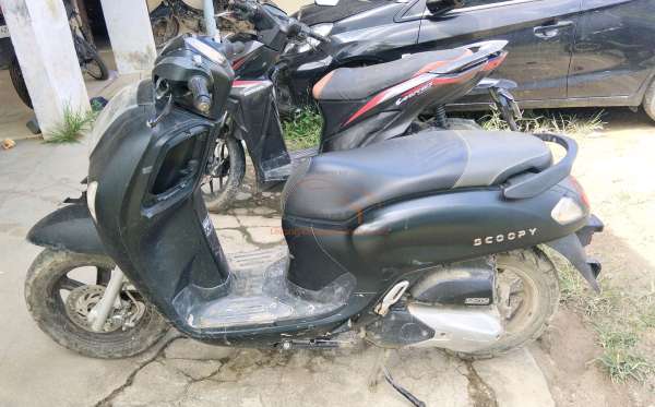 HONDA SCOOPY PRESTIGE