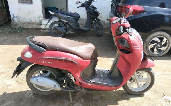HONDA SCOOPY STYLISH