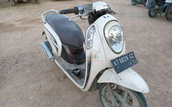 HONDA SCOOPY