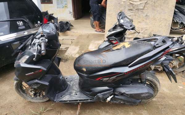 HONDA  VARIO 160