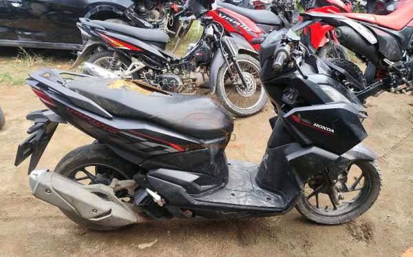 HONDA  VARIO 160