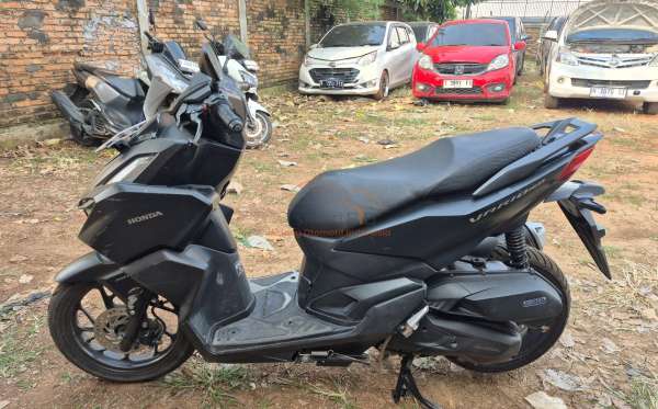 HONDA VARIO 160