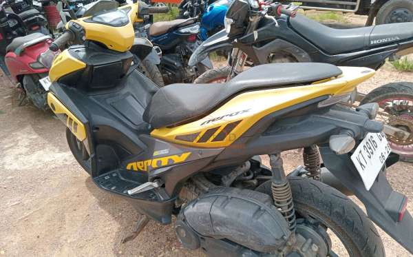 YAMAHA AEROX 155