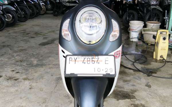 HONDA  SCOOPY