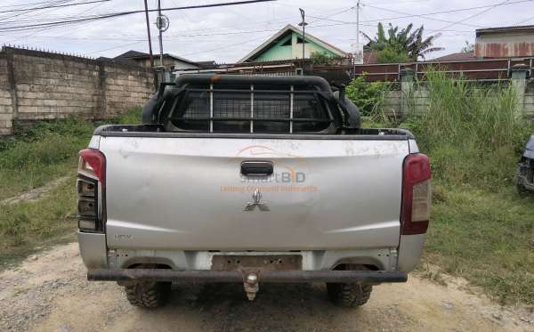 MITSUBISHI DC HDX 4X4