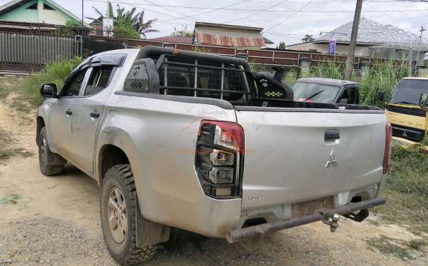 MITSUBISHI DC HDX 4X4