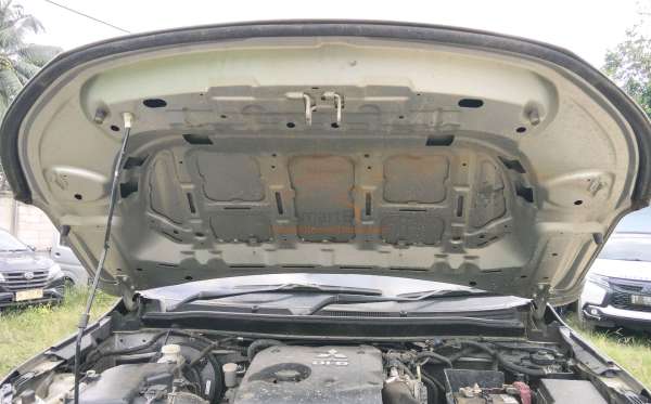 MITSUBISHI DC HDX 4X4