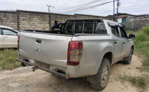 MITSUBISHI DC HDX 4X4