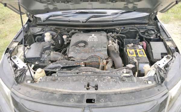 MITSUBISHI DC HDX 4X4