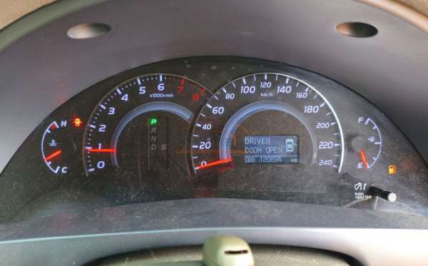 TOYOTA CAMRY V