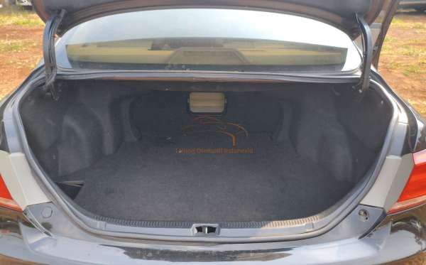 TOYOTA CAMRY V